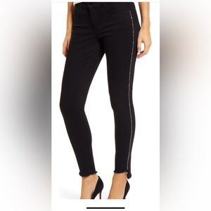 Ab Solution Wit & Wisdom sparkle raw hem jeans